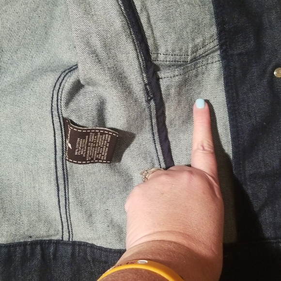 7 for all mankind dark wash jean jacket - Picture 6 of 8